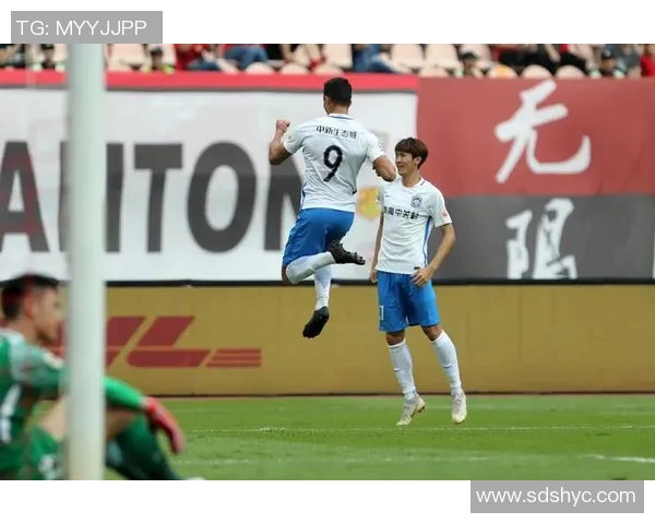 重庆足球队在洲际杯积分榜上以70分稳居第一名展现强劲实力